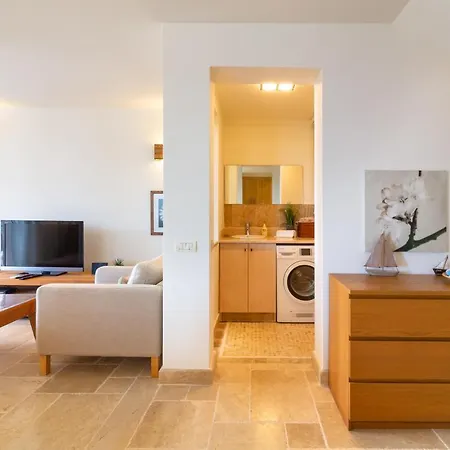 Pv2344 Hotel